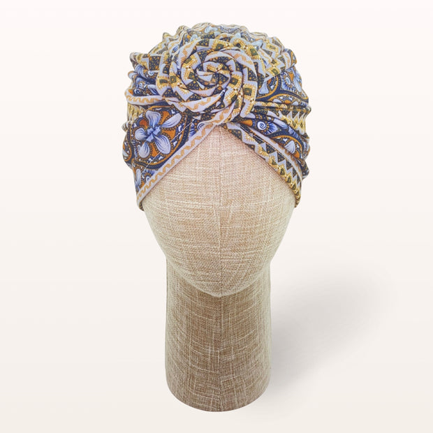 Turban de chimiothérapie Elyséa en coton doux motifs ethniques orange et marron - vue de dos