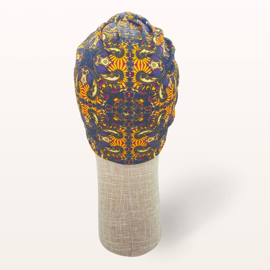 Turban de chimiothérapie Maëlya en coton doux à motifs - vue de dos