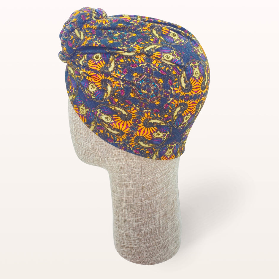 Turban de chimiothérapie Maëlya en coton doux à motifs - vue de profil